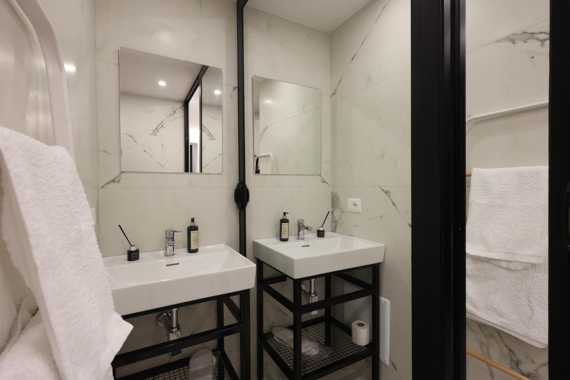 Come&Recome Tirana Apartments Экстерьер фото